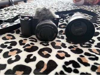 Sony camera ZV-E10