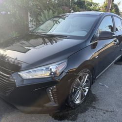 2017 Hyunday Ionic Hybrid