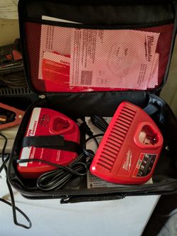 Milwaukee 12v charger