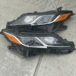 Toyota Camry 2020 Headlights OEM Left And Right 