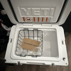 35 Yeti Cooler Brand New 
