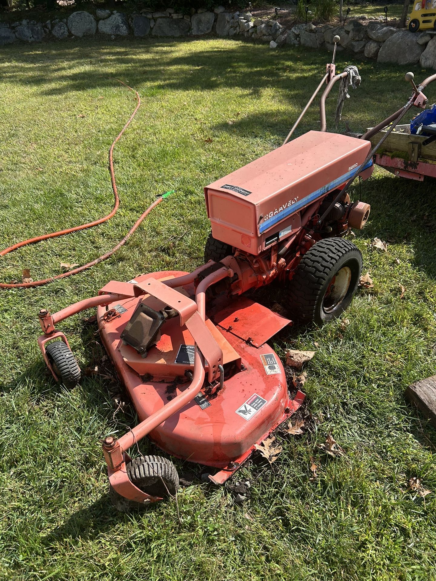 Lawn Mower ( Gravely 5260 )