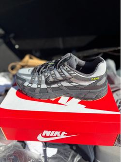 Nike Max 6000 Limited Edition - size 10.5