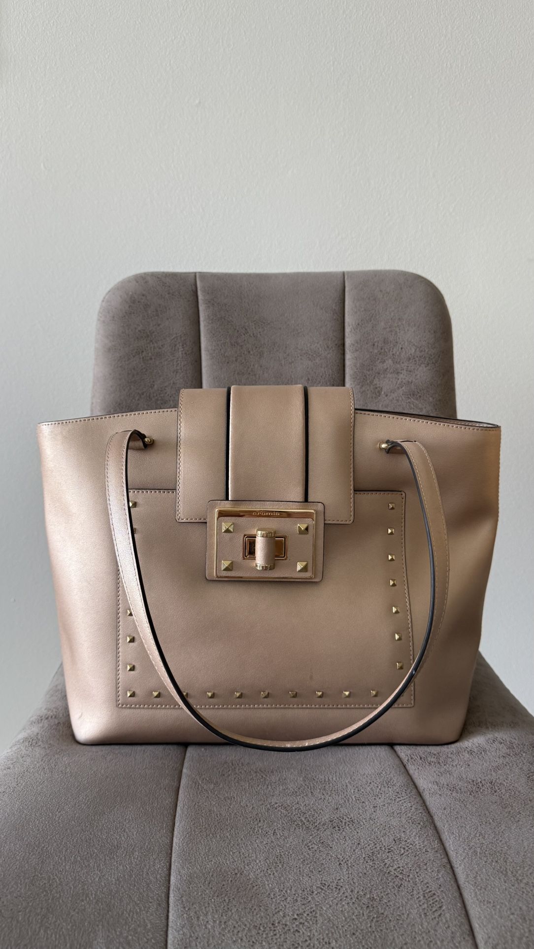 Cromia Women’s Leather Tote Bag with Gold-Tone Hardware
