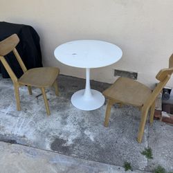 Wooden chairs 20$