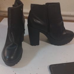 Leather Boot Heals 