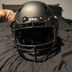 Schutt A11 Vengeance Youth XL Helmet