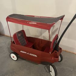 Radio Flyer Red wagon …like New! $40