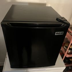 Mini Refrigerator 