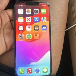 iPhone 13 