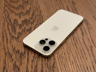 15 Pro Max 256gb Like New 86% Battery 🔋 AT&T / Cricket 