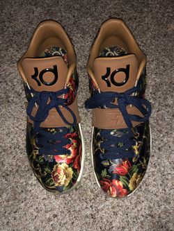 Kd florals ds size 12