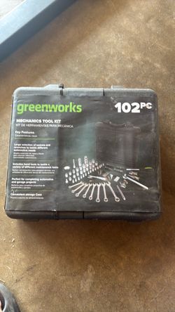 Green works 102 pc mechanics tool set