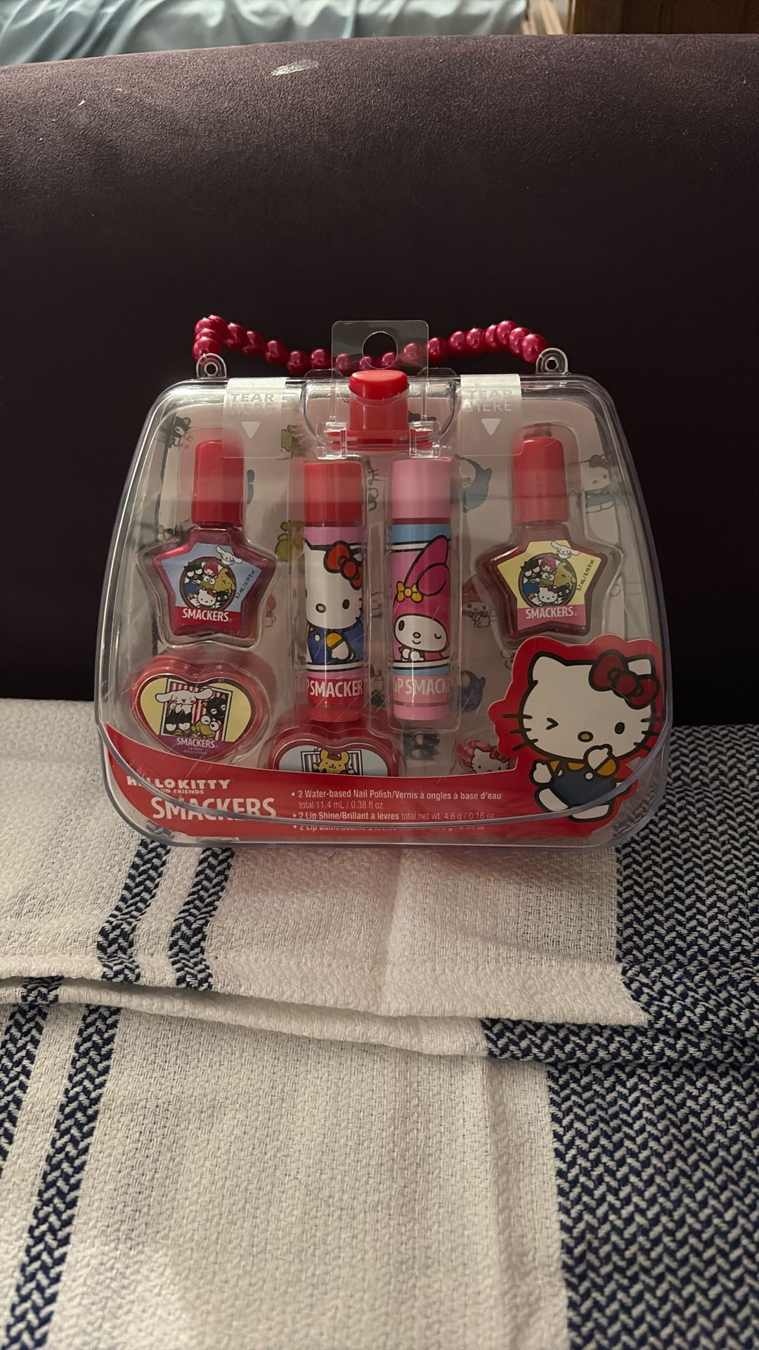 hello kitty make Up