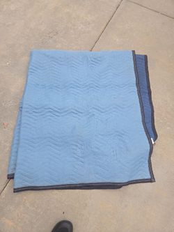 Moving Blankets