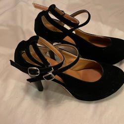 Black Suede Heels 