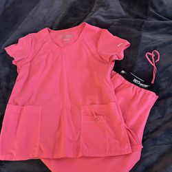 Nursing Scrubs 