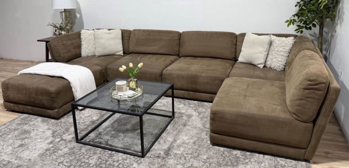 Modular Sectional Couch - Delivery available