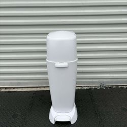 Diaper Genie, Daily Diaper Disposal, White color