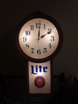 Bar Clock Lighted Vintage
