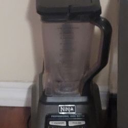NINJA BLENDER