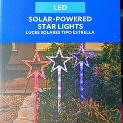 BNIB 3 Stars Garden Lights