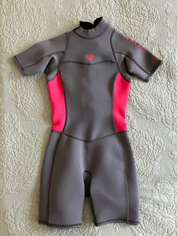NWT Roxy Syncro 2/2mm Short Sleeve Wetsuit - Women’s Size 6