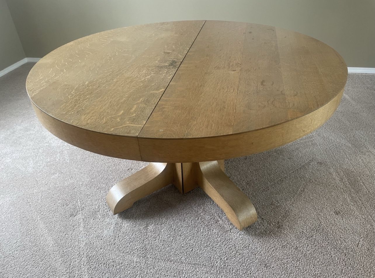 Tiger Oak Veneer Dining Table