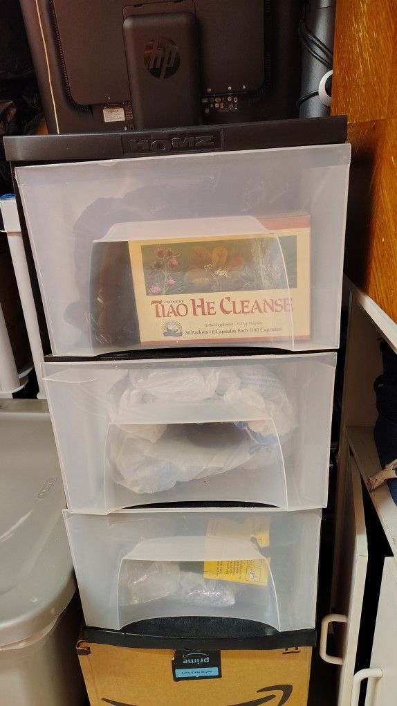 Plastic Drawer Storage Unit