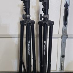 2 Rockville airlift and 1 Hercules mic stand