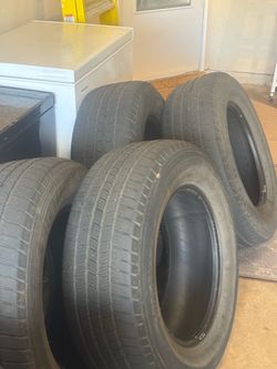 (4) Michelin tires