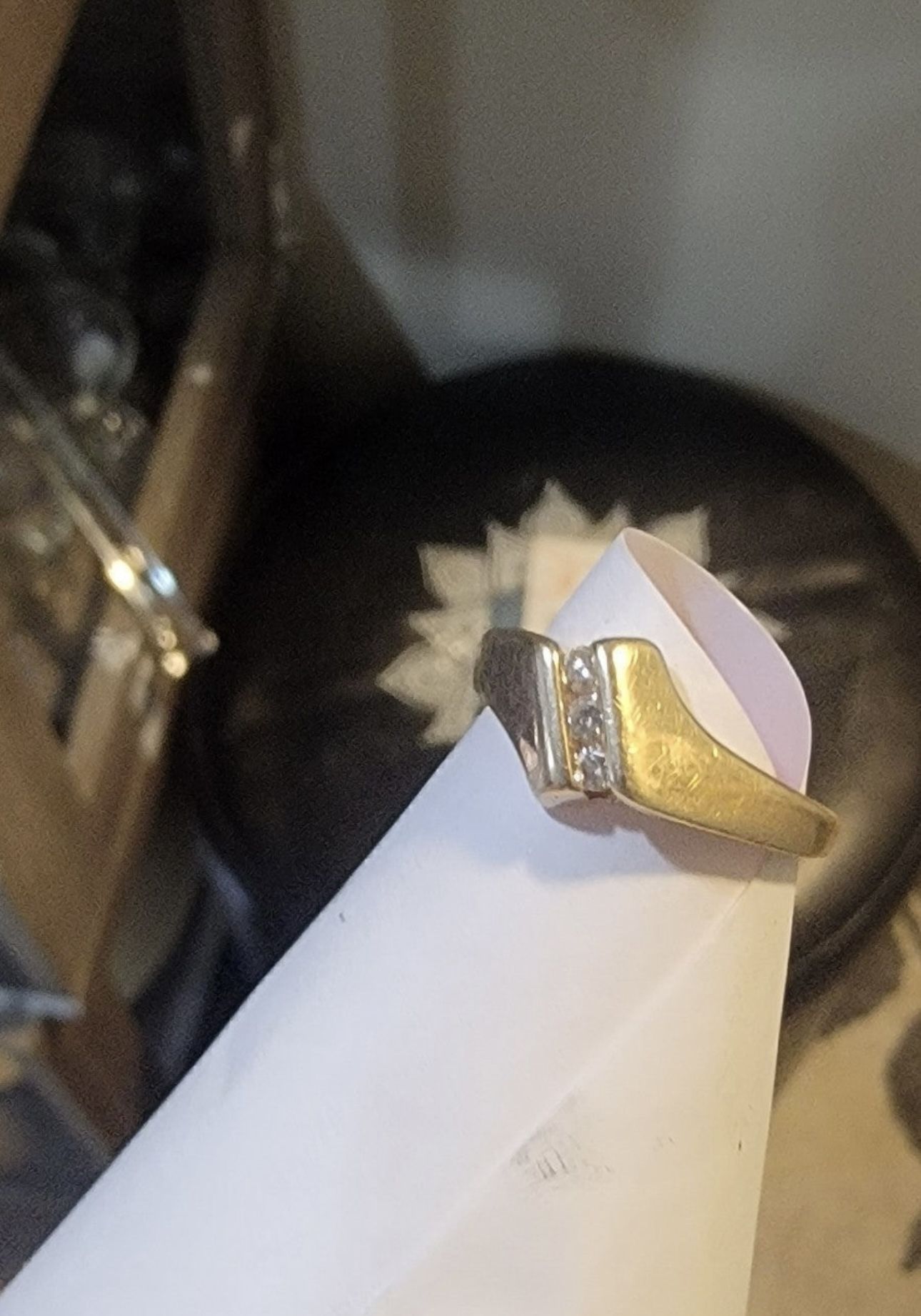 10k Vintage Diamond Ring