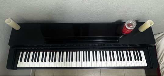 Keyboard Yamaha Clavinova CLP-560