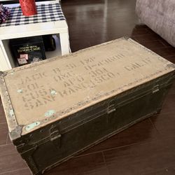 Military Foot Locker WWII or Vietnam Colonel