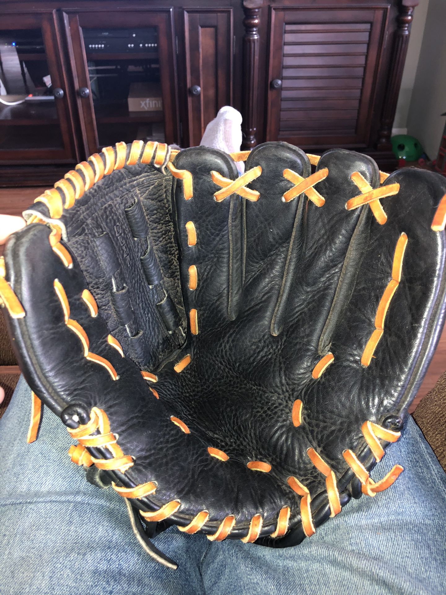 Baseball softball Wilson High Premium leather glove Black