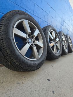 Ford F-150 Expedition Wheels oem 20"