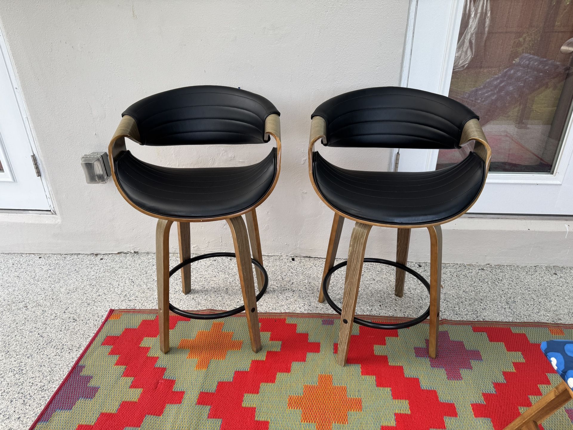Bar Stools/High Swivel chairs - Black/wood Look- Good Quality