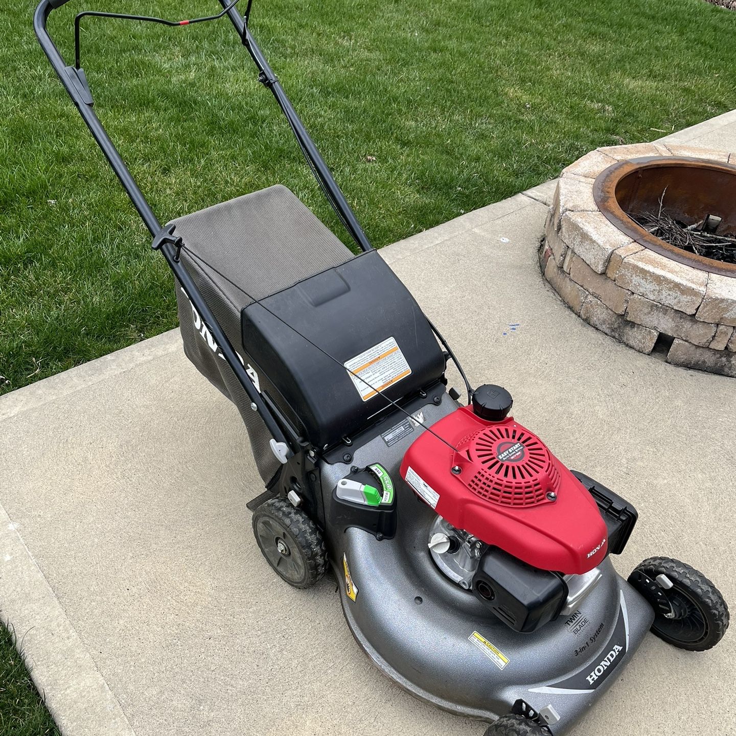 Honda Gcv160 Self propelled lawnmower for Sale in Noblestown