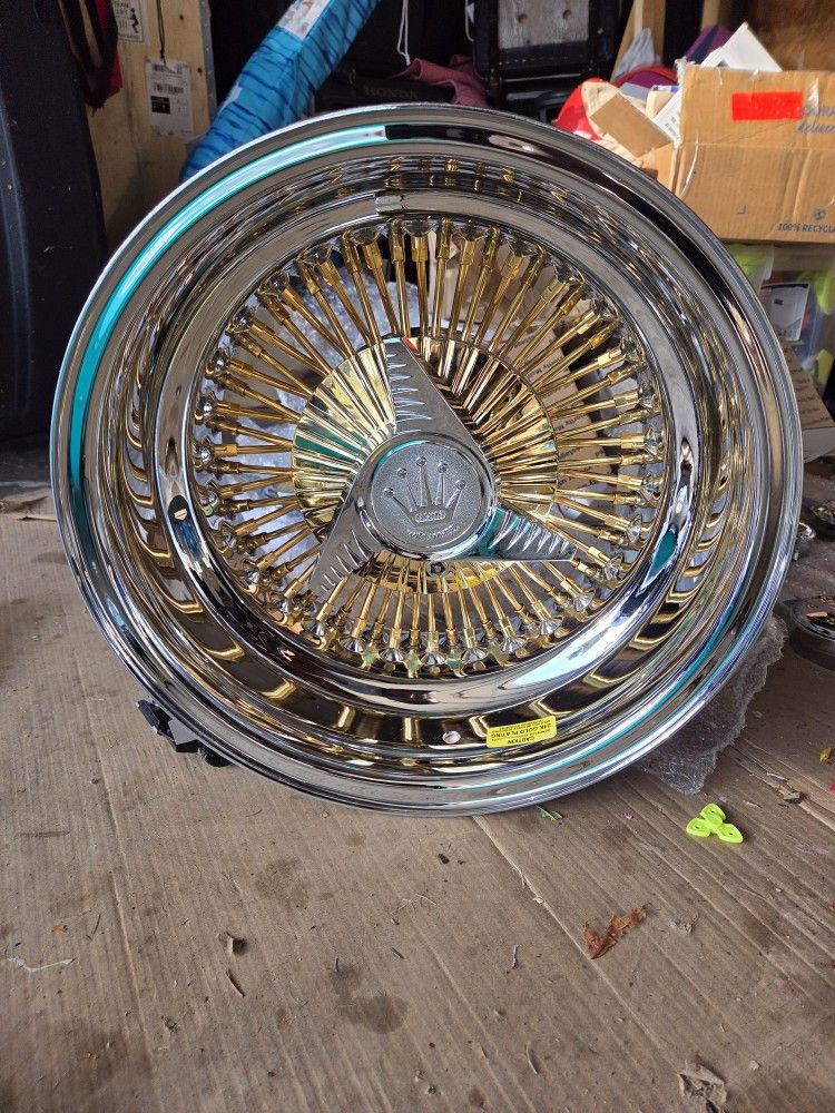 15x8's Center Gold Lowrider Wire Wheels