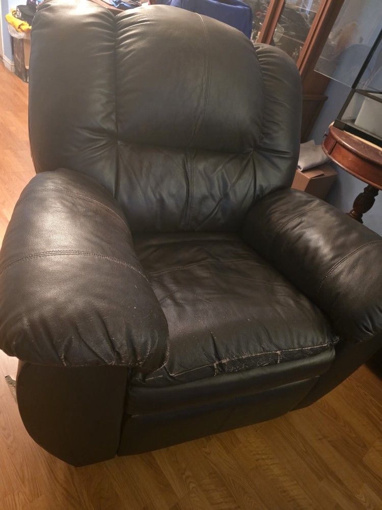 Recliner Chair