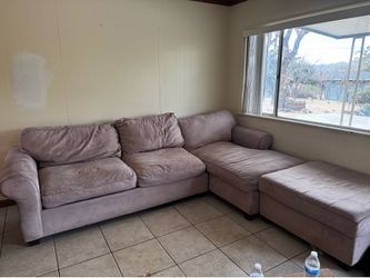 Shabby chic couch