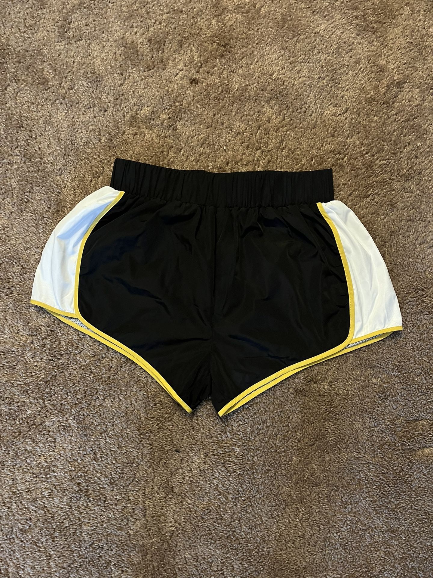 Black And White Shorts 