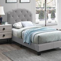 Cama Twin Con Colchón, Y Nochera. 