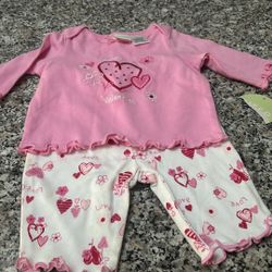 Newborn Valentine Outfit