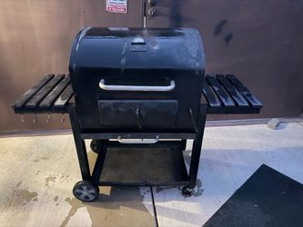 Charcoal grill