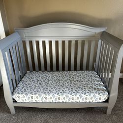 Delta Children Lancaster 4-in-1 Convertible Crib,