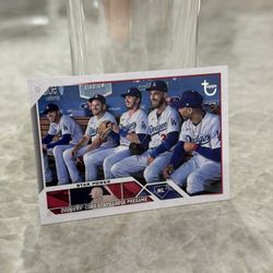 2023 Topps Series baseball card Los Angeles Dodgers #113 NUMBERED CARD 58/99 