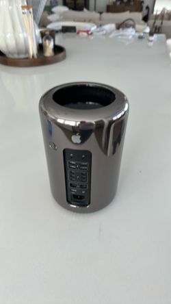 2013 Mac Pro made in 2018