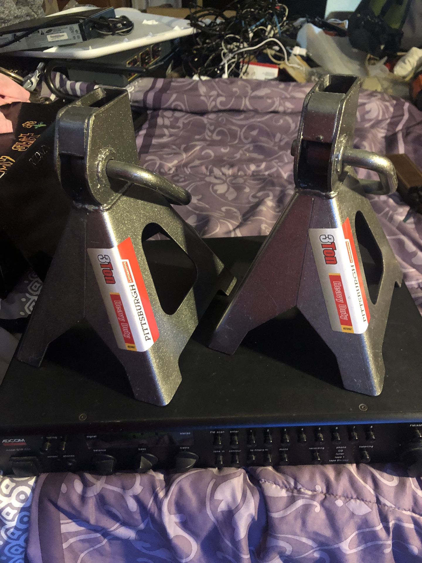 2x Pittsburgh 3 TON JACK STANDS