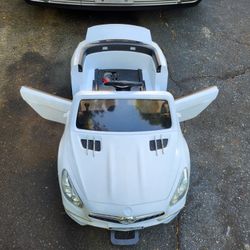 Mercedes Benz Kids Car 